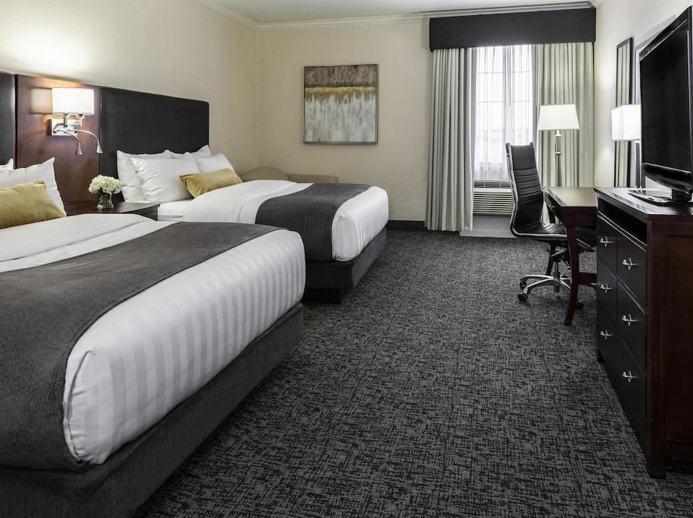 Best Western Plus Downtown Inn & Suites Houston Exterior photo