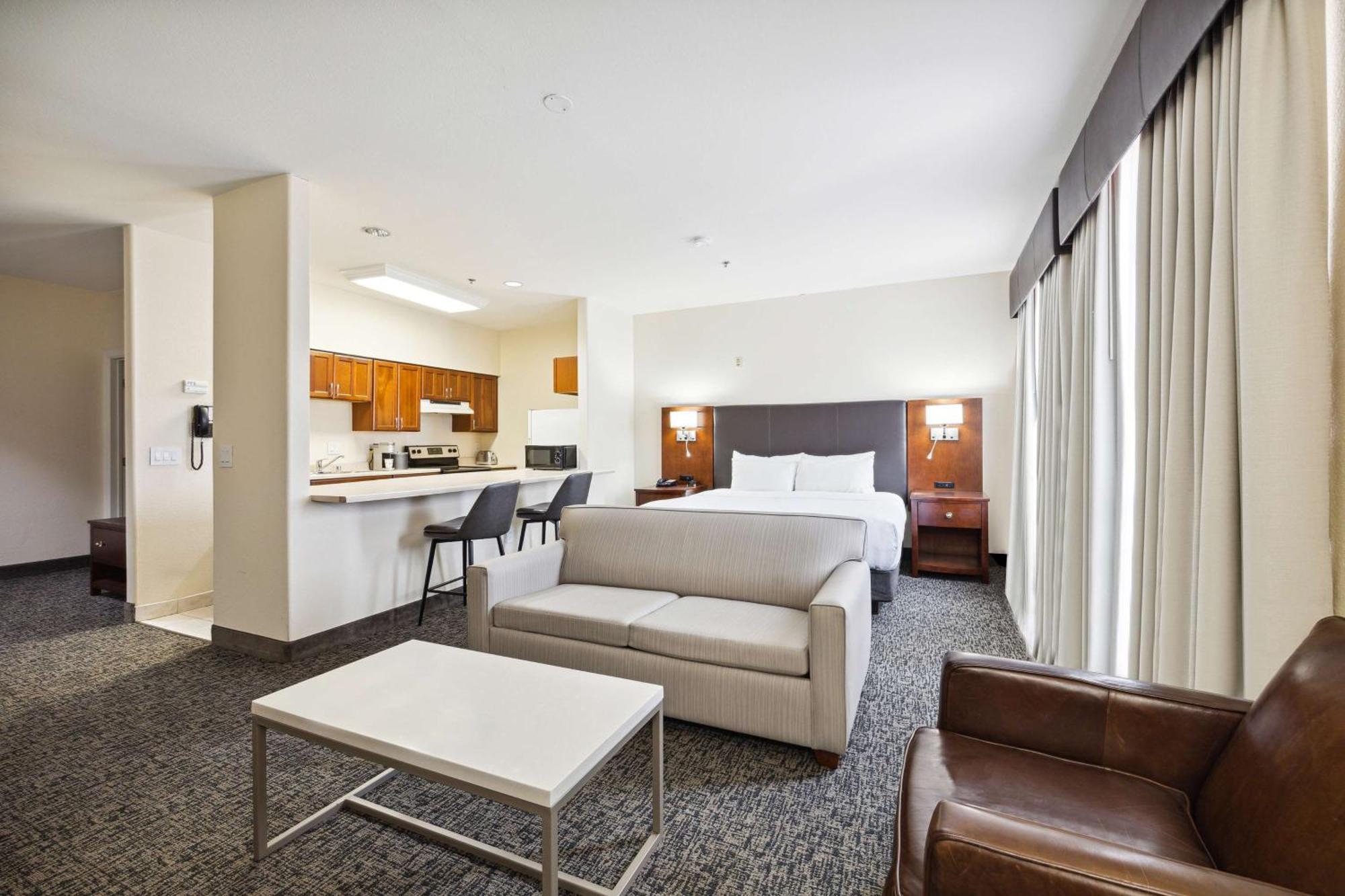 Best Western Plus Downtown Inn & Suites Houston Exterior photo
